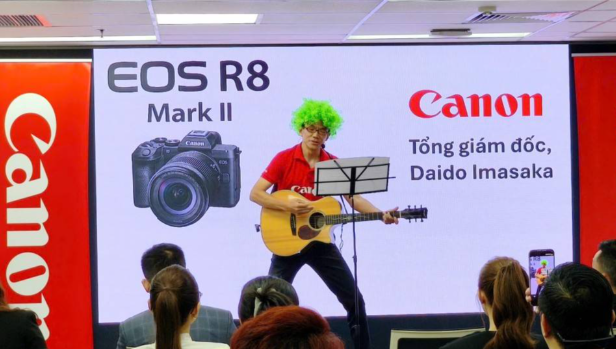 Canon ra mắt EOS R8 Mark II, máy ảnh full-frame hướng đến nhà sáng tạo nội dung